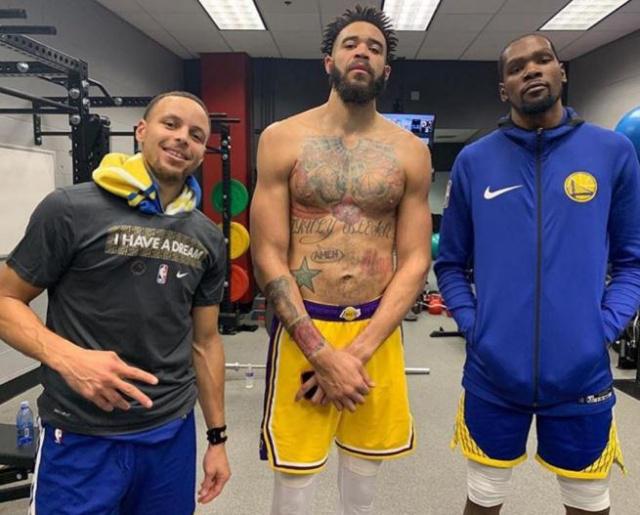 天津外援表现惊艳全场