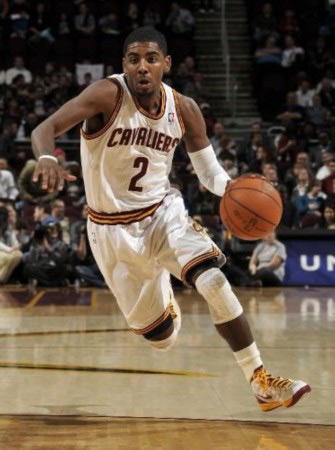 KPL历史上首个5FMVP阵容登场，狼队新阵容迎战KSG，JDG能否三杀DRG拿下开门红？